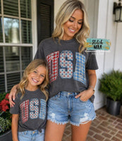 USA Distressed Patriotic Graphic Tee
