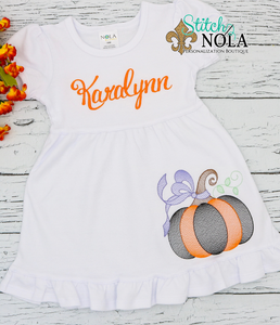 Personalized Halloween Pumpkin with Bow Sketch Shirt